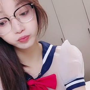 清纯颜主播@小呆梨 尺度福利秀[22V/15.6G]