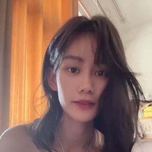 大二178长腿母狗@杨雅淇 尺度私拍视图合集[2P+12V/1.06G]