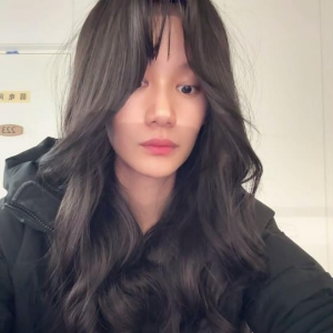 大二178长腿母狗@杨雅淇 尺度私拍视图合集[2P+12V/1.06G]