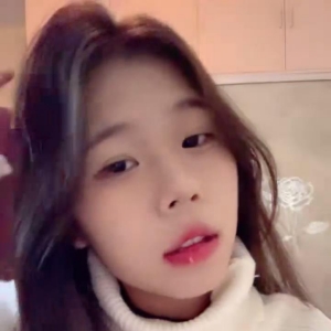 童颜巨乳主播@小娇柒(水煮鱼)尺度福利秀[21V/15.6G]