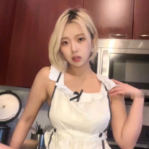 抖音百万粉网红@多肉小野猫 微密圈视图合集[192P+242V/513M]