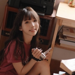 清纯颜福利姬@广深虾酱(Cuteavdoll)尺度私拍视图合集[99P+50V/323M]