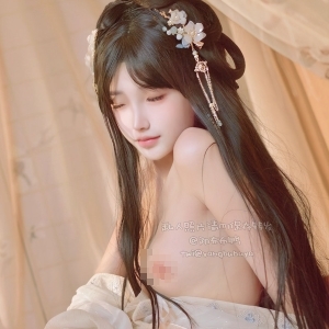 高颜值福利姬@阳布布鸭 作品12套高清合集[113P+2V/3.65G]