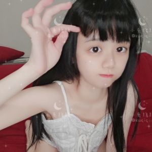 超粉嫩萝莉@小兔绵绵 尺度私拍视图合集[100P+7V/408M]