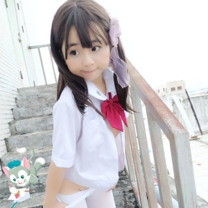 高质量童颜coser@油猫饼 写真作品5套原版合集[325P617M]