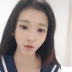 顶级校花回归@振富 美到魂都被她勾走了[4V/3.65G]