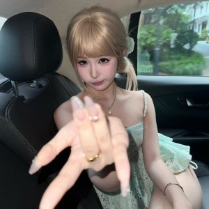 白虎福利姬@小屁mimi(小屁大王)裸舞尺度作 第三弹[83P+86V/507M]