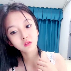 极品清纯颜主播@源源 尺度福利秀[17V/18.0G]