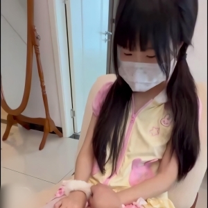 白虎福利姬@QQ糖 尺度剧情片合集[5V/11.4G]