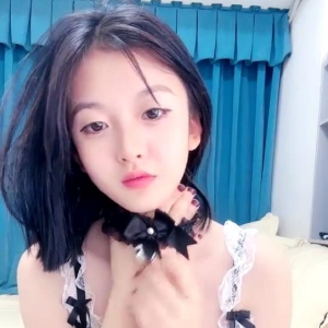 极品清纯颜主播@源源 尺度福利秀 第二弹[16V/13.6G]