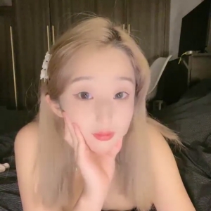 清纯系微肉学妹@航空大学菲菲 尺度福利秀[12V/15.9G]