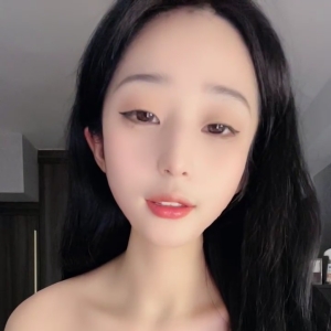 清纯系微肉学妹@航空大学菲菲 尺度福利秀 第三弹[14V/10.6G]