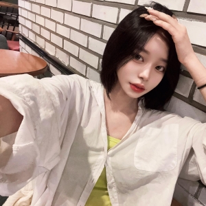 韩国女团明星下海@曾伊mllnjx 热舞+VVIP+尺度视图合集[119P+63V/9.19G]