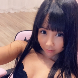 中日混血@littlesubgirl Onlyfans订阅尺度作合集[256P+129V/8.50G]