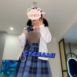 粉嫩双马尾福利姬@玉宝（水手服彼女饲育）尺度私拍视图合集 第三弹[346P+34V/4.36G]