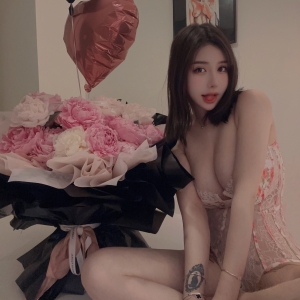 巨乳肥臀网红@阿色 微密圈视图合集[243P+31V/1.06G]