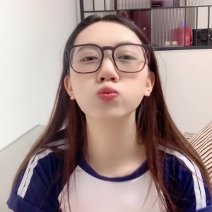 古怪元气眼镜娘@06粥粥粉 尺度福利秀[11V/9.32G]