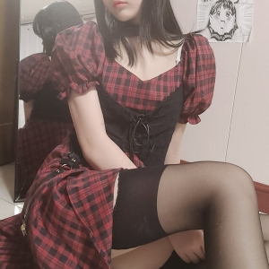 元气福利姬@糖糖不想起床 尺度私拍视图合集[595P+16V/285M]