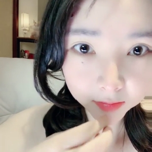 元气多汁御姐@裸舞婉儿 尺度福利秀[27V/24.4G]