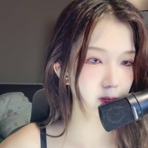 白虎网红舞姬@熙酱 戴着跳蛋裸舞尺度作合集[34V/3.27G]