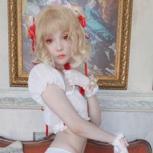 俄罗斯极品coser@Rocksy Light 尺度作品大合集[4678P+39V/6.50G]