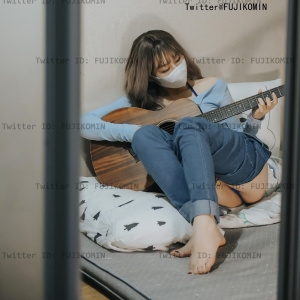 露出系福利姬@峰不二子 - 吉他妹妹[48P/483M]