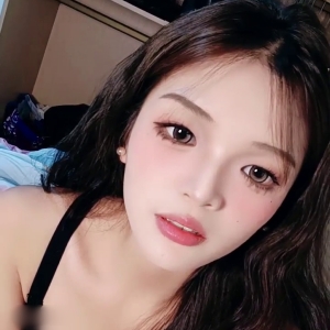 高颜值主播@你脸红了诶 尺度福利秀[11V/16.5G]