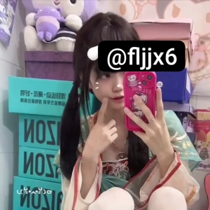 清纯眼镜娘@一酱 尺度作品合集[8V/2.44G]