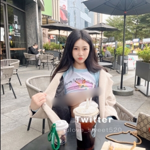 高颜值露出系抖m@小梨涡 尺度私拍视图合集[42P+29V105M]