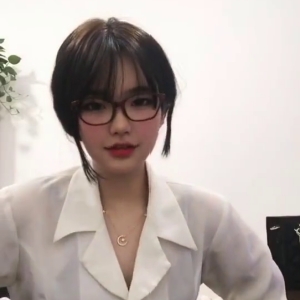 网红反差婊@在下小羊 尺度定制作+抖音风脑洞新作合集[84V846M]