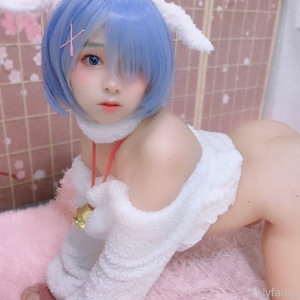 泰国粉嫩萝莉@remukira - 雷姆套装[87P/114M]