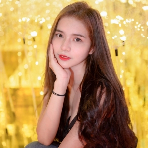 高质量泰国网红@pimnalin 尺度私拍视图合集[363P+80V/2.20G]