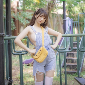 高质量coser@Nagisa魔物喵 – 游乐园大冒险[59P+2V/1.75G]