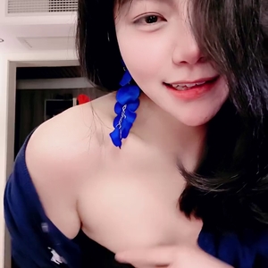 小猫妹妹@尺度福利秀[17V/16.5G]