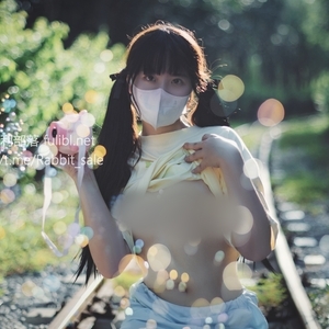 爱喝奶茶的兔子@露出日记 泡沫之夏[52P/518M]