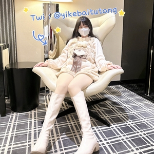 一颗白兔糖@尺度私拍视图合集[283P+29V/932M]
