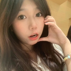 洛丽塔欢欢@尺度私拍视图合集[80P+32V/4.08G]