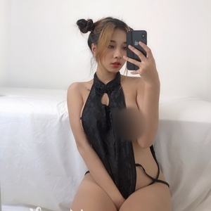 irisadamsone@onlyfans尺度私拍合集[543P+3V/4.19G]