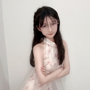 语柠柠柠(少吃亿点盐)@定制尺度作合集 第二弹[11P+6V/5.45G]