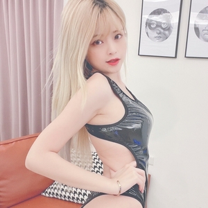 misa_av@Onlyfans尺度私拍视图合集[186P+27V/5.51G]