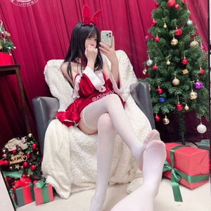 AT鲨@写真作品28套新作合集[1387P+21V/1.24G]