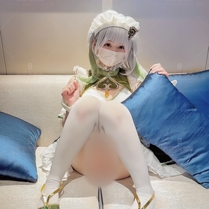 软萌兔兔酱@小秘书+一日女仆[90P+2V/1.36G]