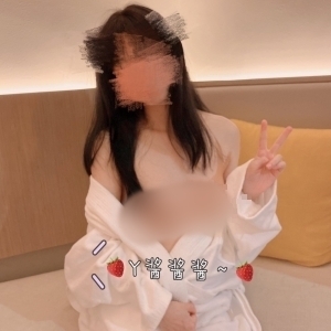 Y酱酱酱@尺度私拍视图合集[121P27V157M]