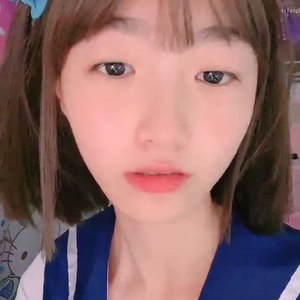 我就是呜崽酱@宿舍尺度福利秀 第二弹[42V/16.6G]